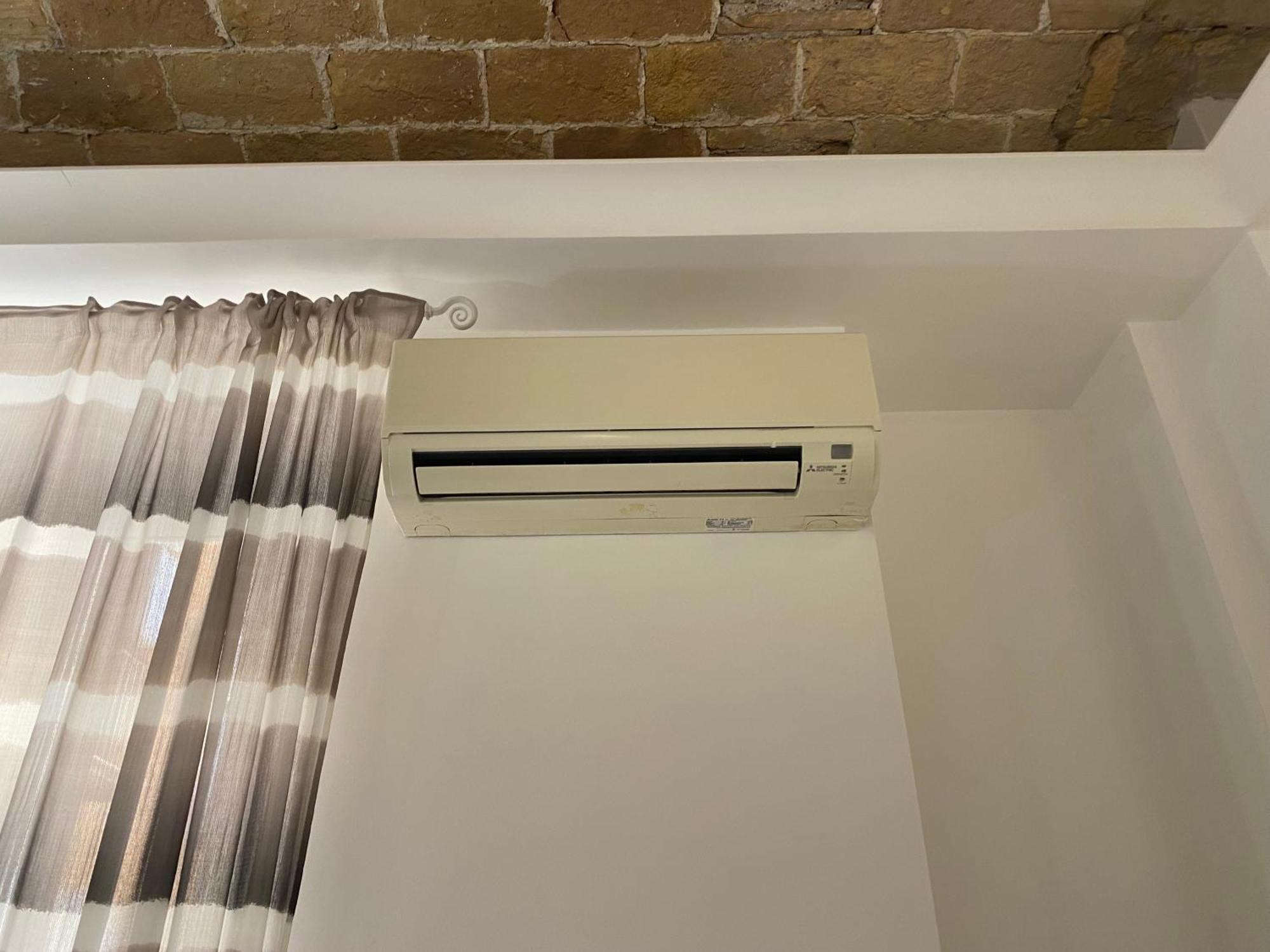 Legends Vandrarhem Rom Exteriör bild
